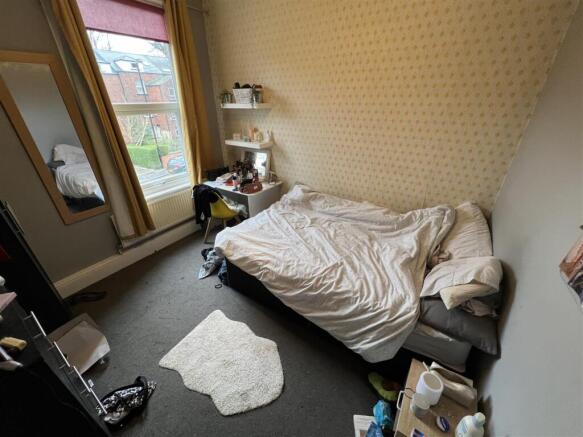 Bedroom 8.jpeg