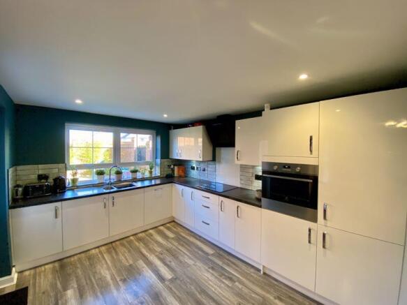 Superb Kitchen Area
