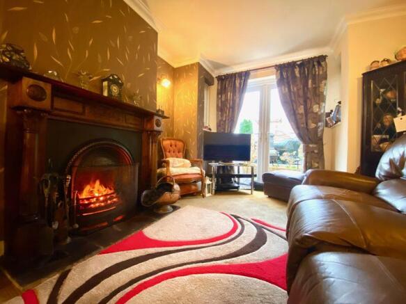 Lounge/Open Fire