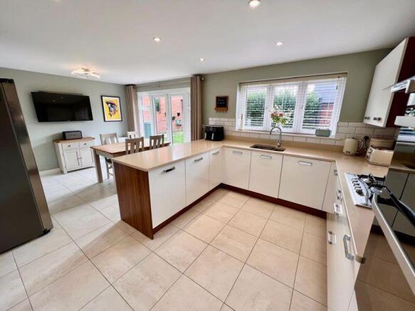 Open Plan Kitchen/Diner