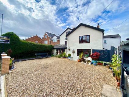 Runcorn Road, Barnton, CW8 4HR