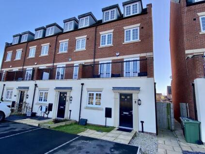 Curzon Avenue, Winnington Village, CW8 4YU