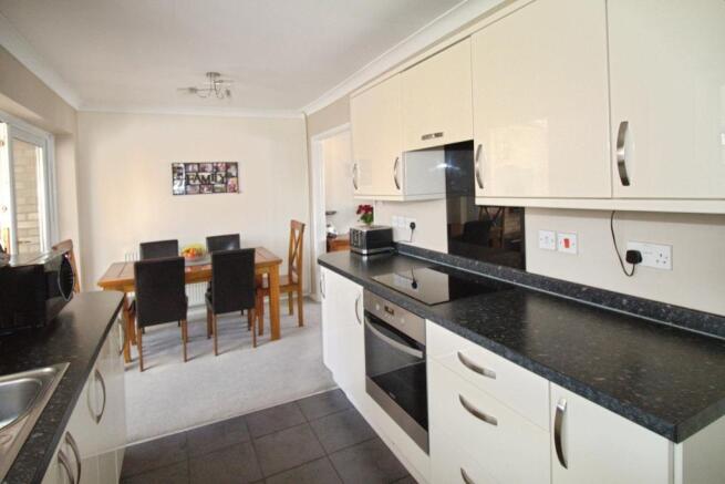 Kitchen Dining Area