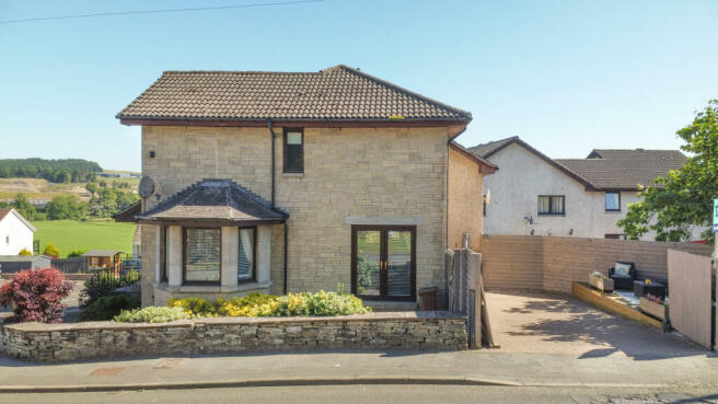 Front Elevation & Driveway