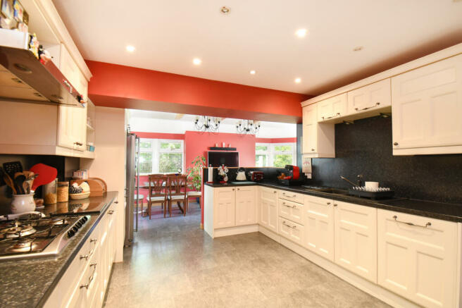 Family Dining Kitchen