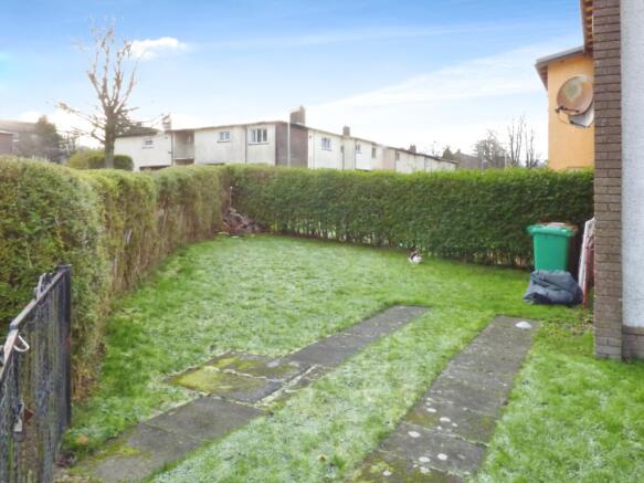 Side Garden/Drive