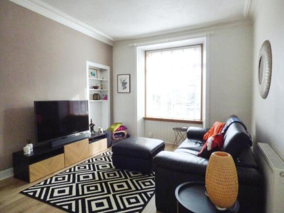 Lounge/Bedroom One