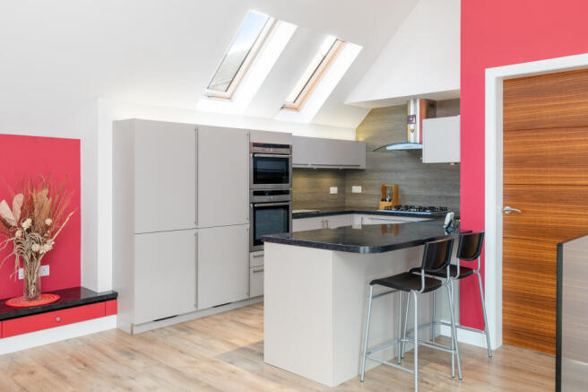Breakfasting Kitchen