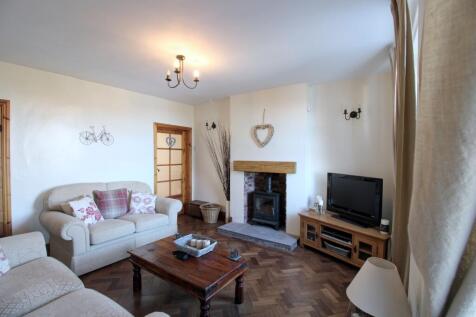 North Street, Fletchertown, CA7