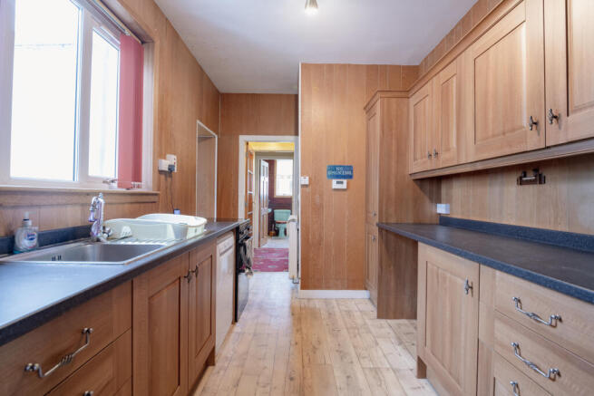 Kitchen 1