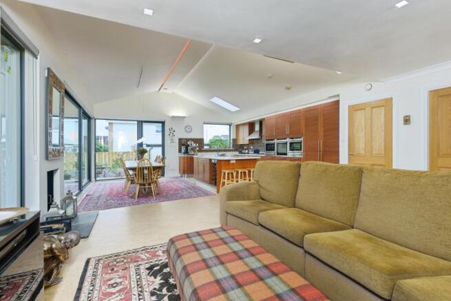 Open Plan Living/Kitchen