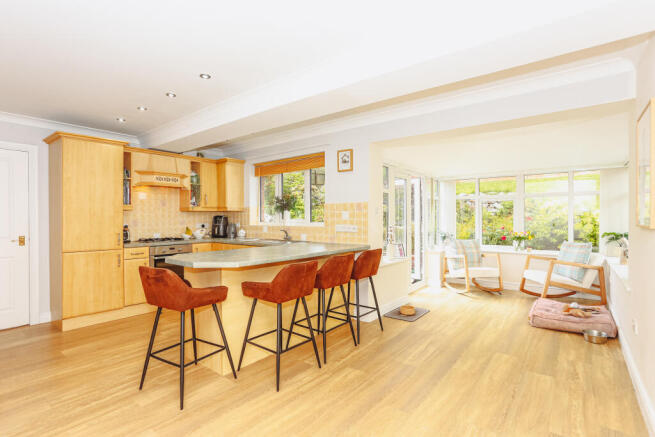 Kitchen/Dining Room