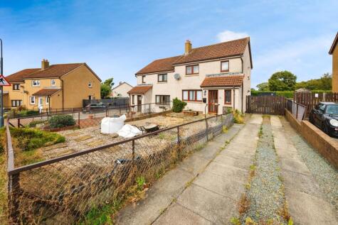 Dundas Gardens, Gorebridge, EH23