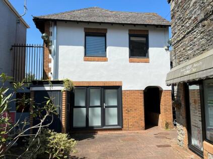 High Street, Nailsea, North Somerset, BS48