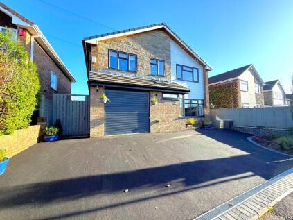 Dunsters Road, Claverham, Bristol, Somerset, BS49