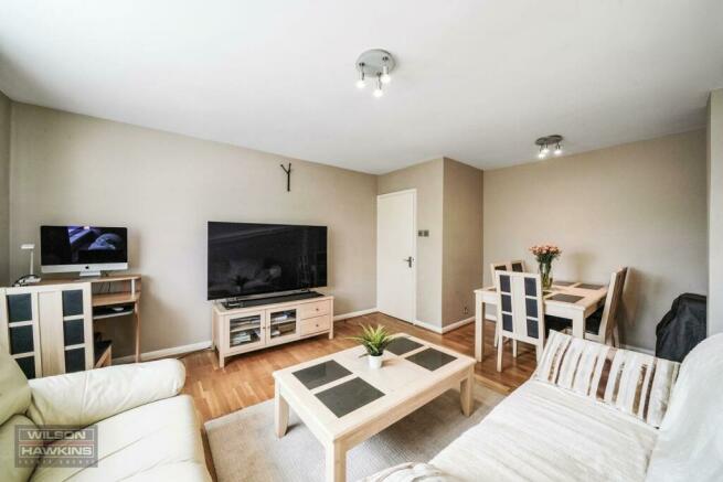 6 Lanfranc Court, Greenford Road - AmNT7kwPOgmm4wQ