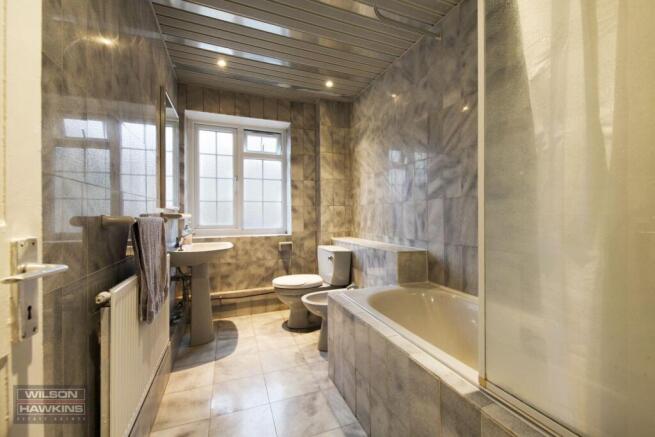 43 Herga Court, Sudbury Hill - o4uemLYocKcrFmNcRys