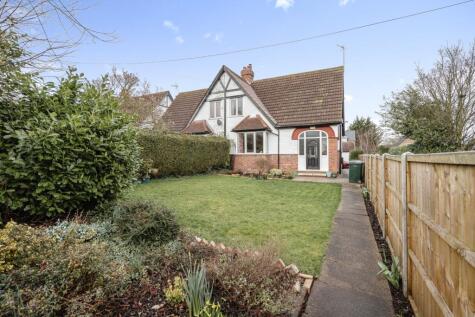 Victoria Road, Louth, LN11