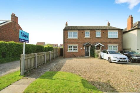 Market Weighton - 3 bedroom semi-detached house for sale