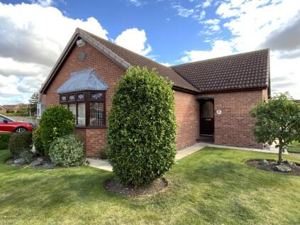 Garbutt Close, Preston, Hull, HU12