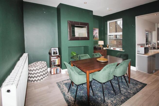 Dining room..JPG