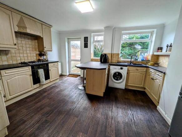 Kitchen/Breakfast Room
