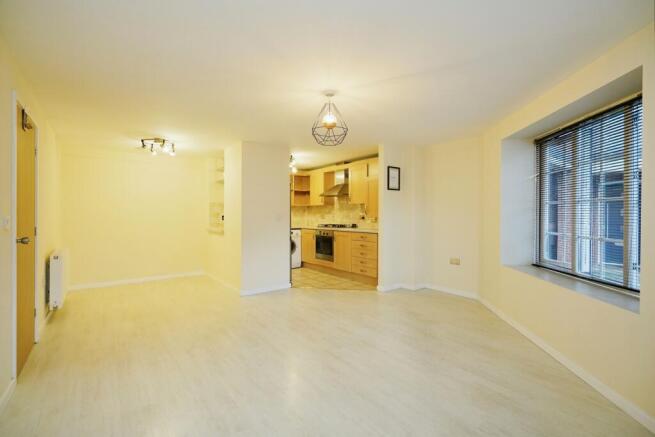 Living/Kitchen Area