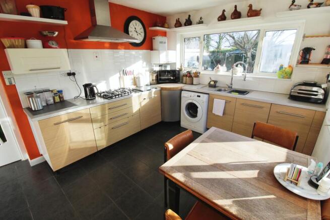 Kitchen diner