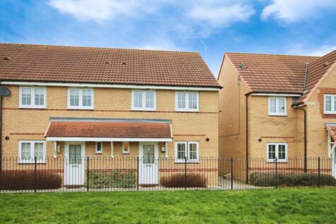 Clay Close, Wakefield, WF2