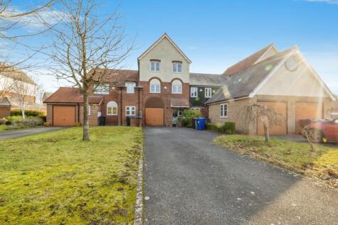 Park Lane, Burton Waters, LN1