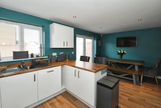 Kitchen diner