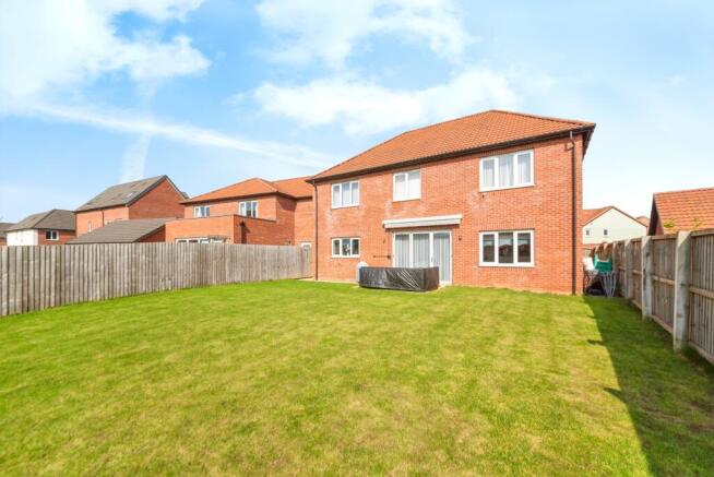 24_yarnworth_road-37