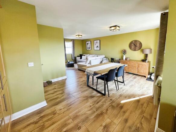 Kitchen/Dining/Lounge