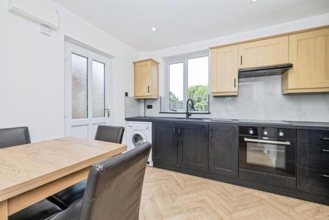 Kitchen diner