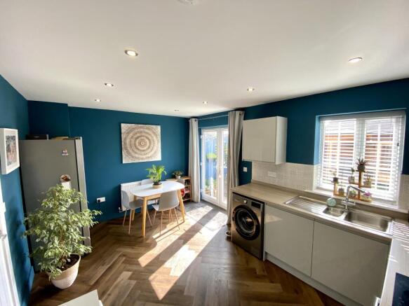 Dining Kitchen