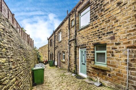 Clay Well, Huddersfield, HD7