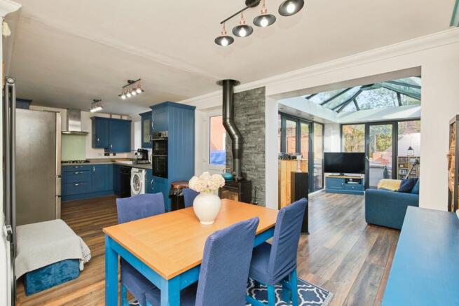 Kitchen Diner