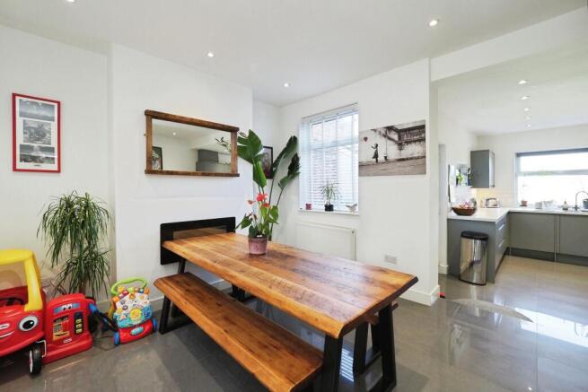 Stunning, Airy and Open Plan Kitchen/Dining Family Space