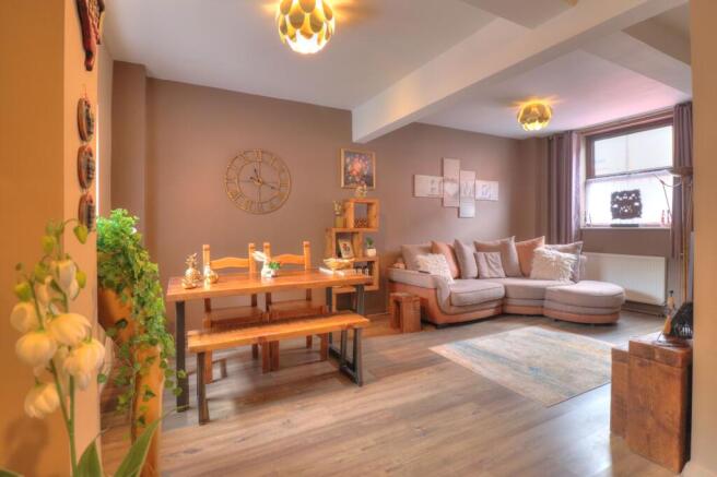 lounge/diner