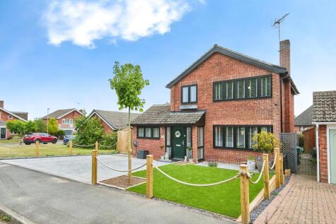 St. Michaels Drive, Swadlincote, DE12