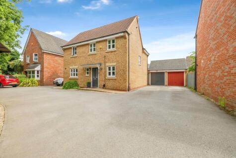 Octavian Crescent, North Hykeham, LN6