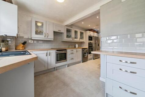 Lavender Close, Sleaford, NG34