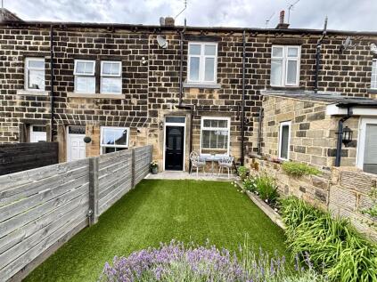 High Street, Yeadon, LS19