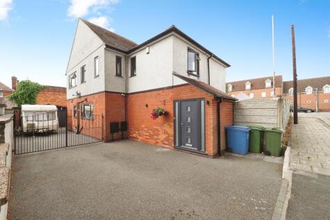 Grange Avenue, Mansfield, NG18