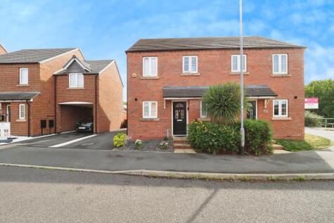 Adams Park Way, Nottingham, NG17