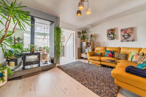 Warwick Road, Balderton, Newark, NG24