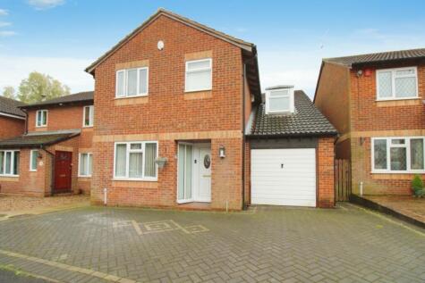 Hensman Close, Fleckney, LE8