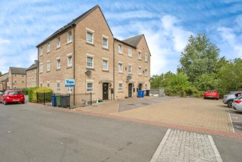 Comelybank Drive, Mexborough, S64