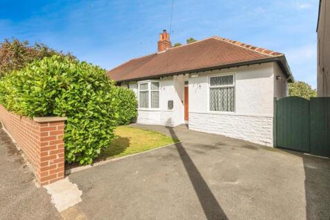 Orchard Terrace, Huddersfield, HD4