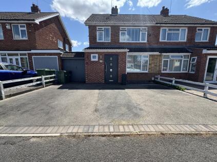 Hawthorn Drive, Leicester, LE8